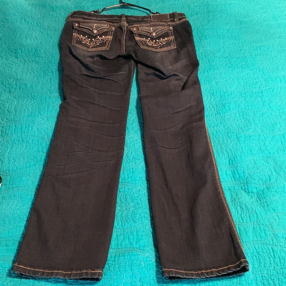 Antique Rivet Jeans - Picture 3 of 4
